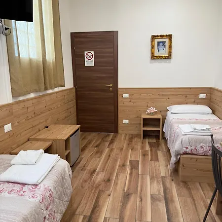 Pensionat Pirandello 3*